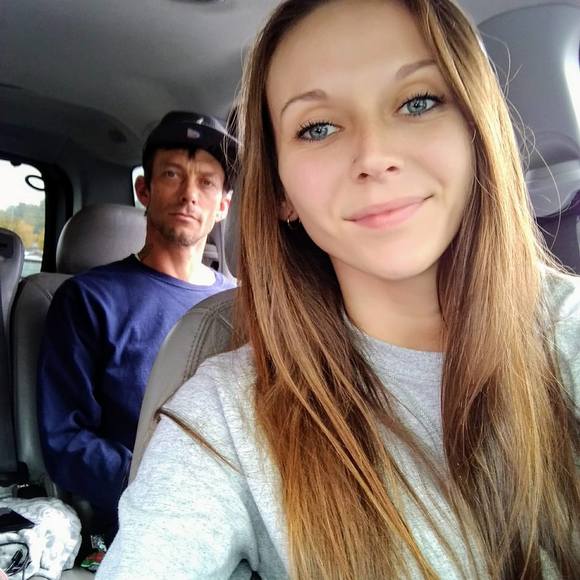 Meet your Posher, Jennifer - Picture 1 of 1